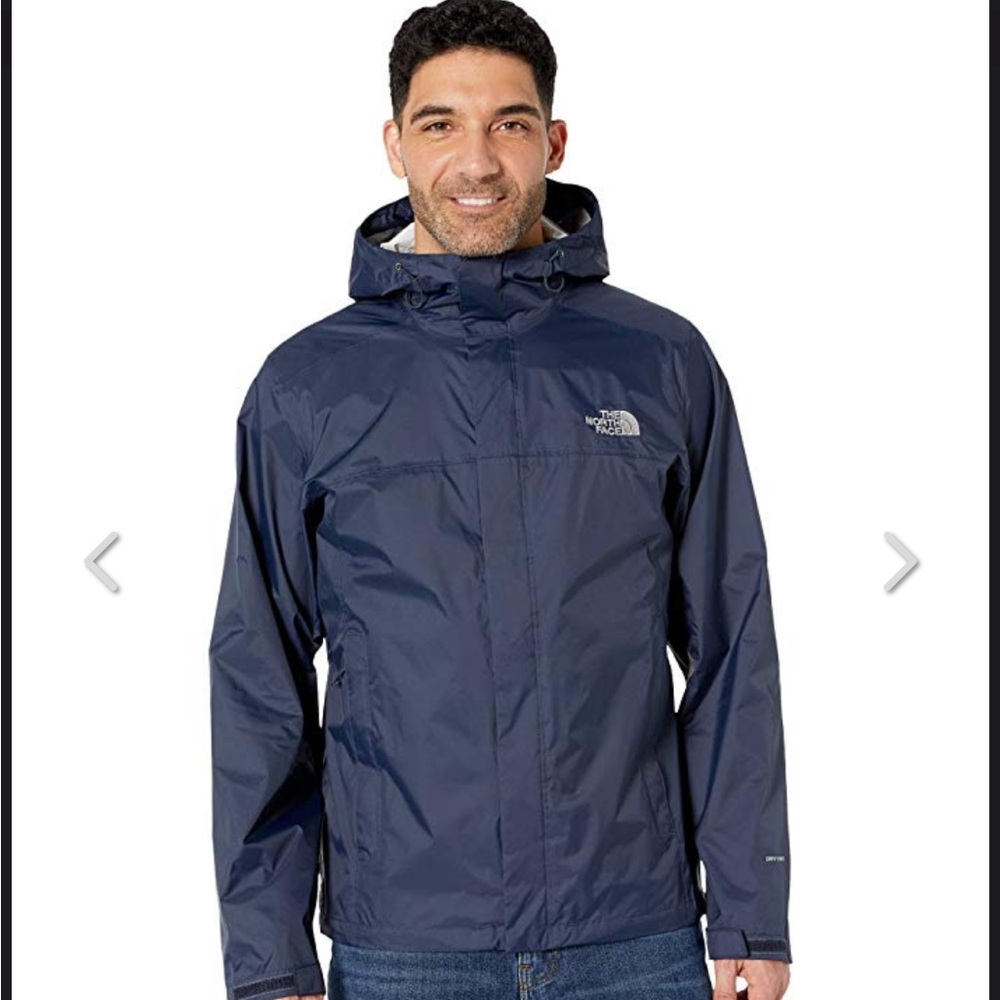 The Notth Face men’s rain jacket . Almost new!! Only worn once!